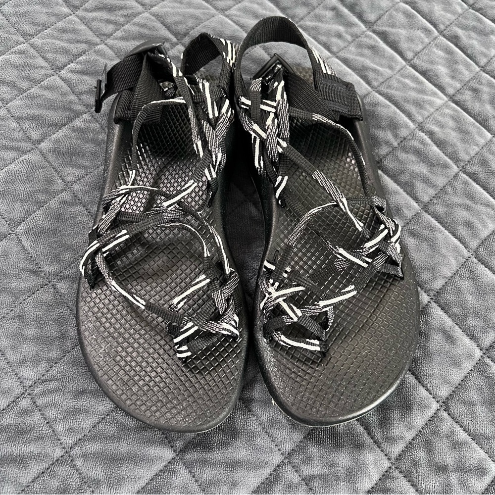 Chaco Strappy Sandals ZX/3 Classic Womens 8 Black Hiking Sport Shoes - Picture 2 of 10